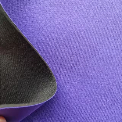 Respirable 5-10 Shore Una hoja de goma de tejido de neoprene de 3 mm para la durabilidad del aislamiento en entornos industriales